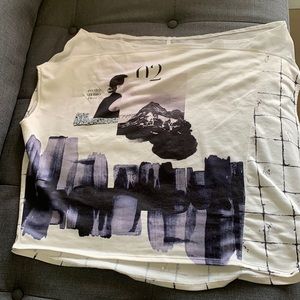 Off the shoulders top